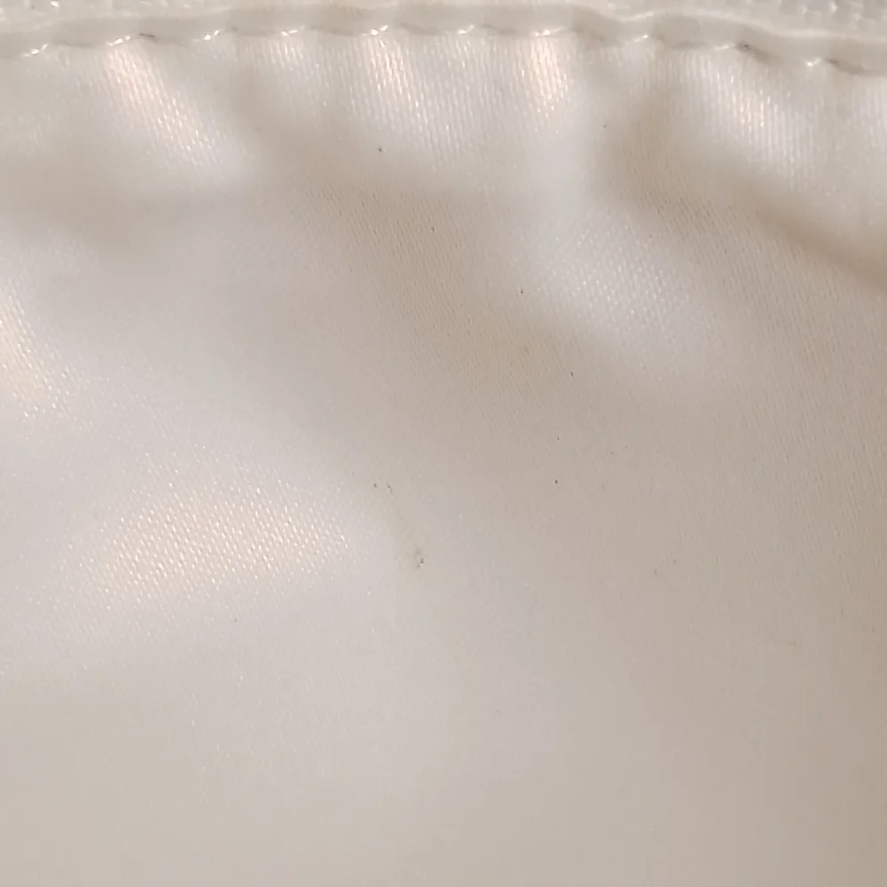 Yves Saint Laurent YSL Beauté Cosmetic Makeup Bag White & Gold Abstract